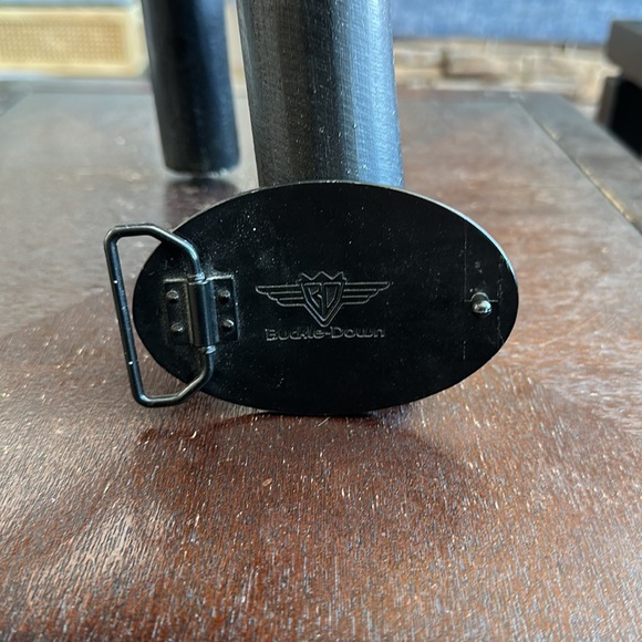 Flash art-style belt buckle. GUC. - Picture 2 of 3